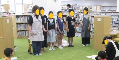 おはなし会の様子.jpg
